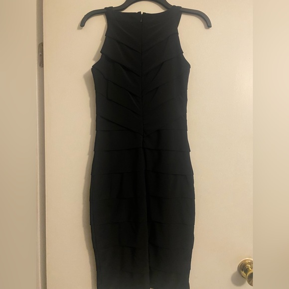 White House Black Market Slimming Black Dress - Picture 2 of 6